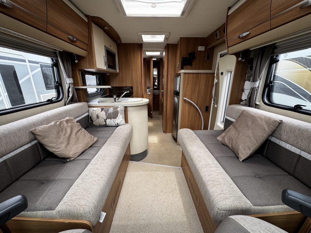 Swift Bolero 712SB 2012