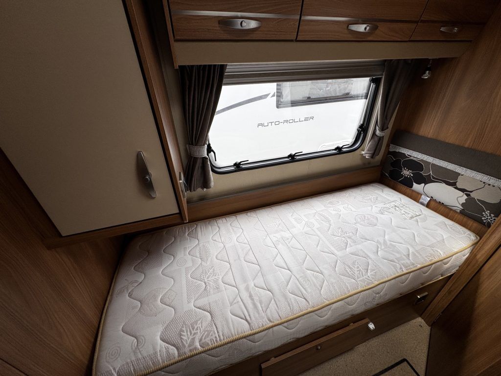 Swift Bolero 712SB 2012