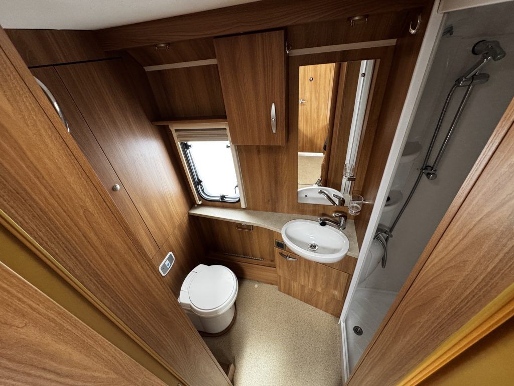 Swift Bolero 712SB 2012