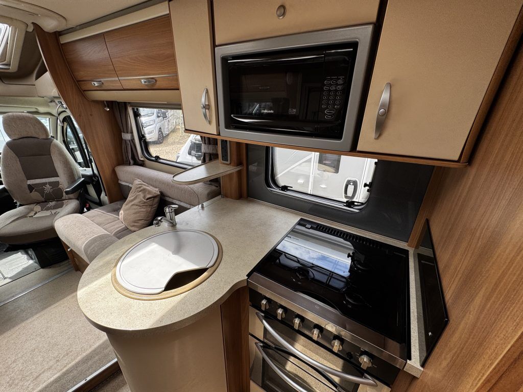 Swift Bolero 712SB 2012