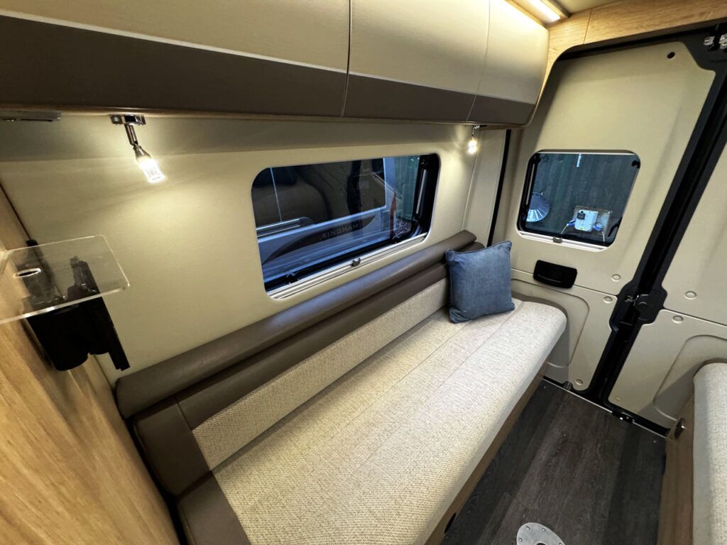 Auto-Trail V-Line 610 SE