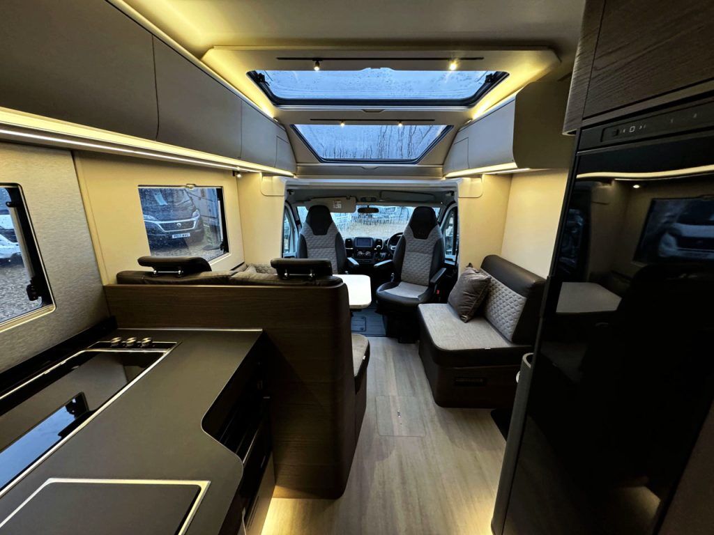 Adria Coral Supreme 670 SL