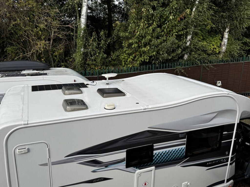 Swift Escape Hi Style 640 2023