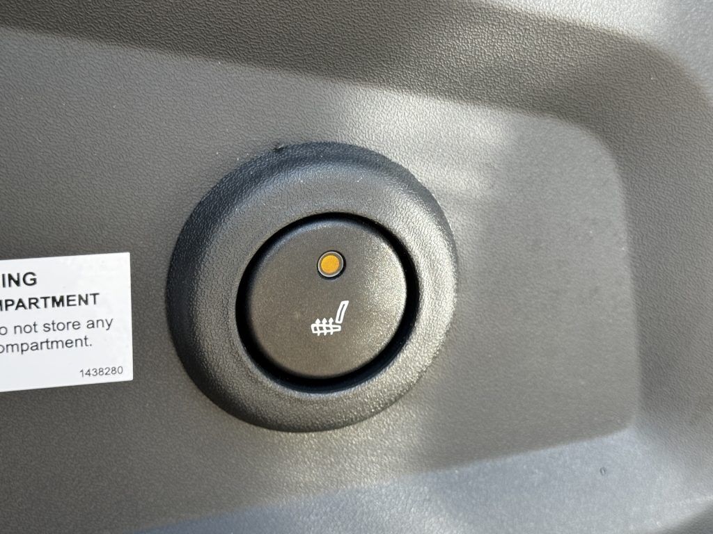 Swift Escape Hi Style 640 2023