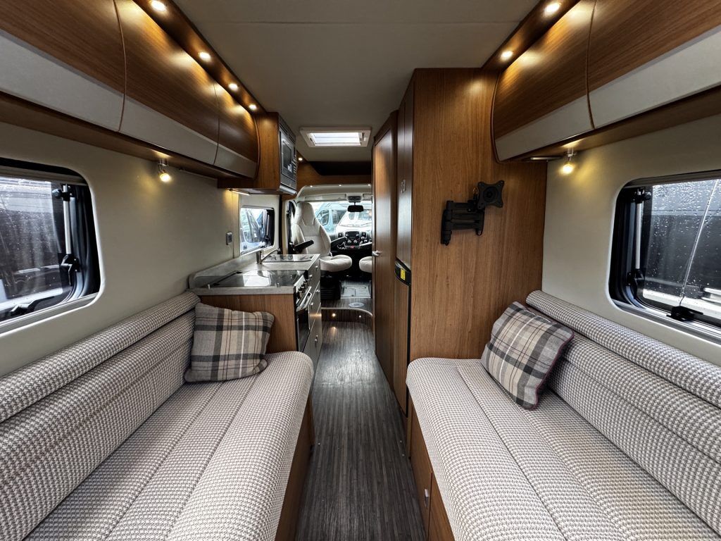 Auto-Trail V-Line 635 SE 2018