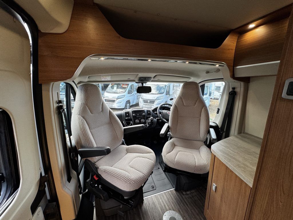 Auto-Trail V-Line 635 SE 2018