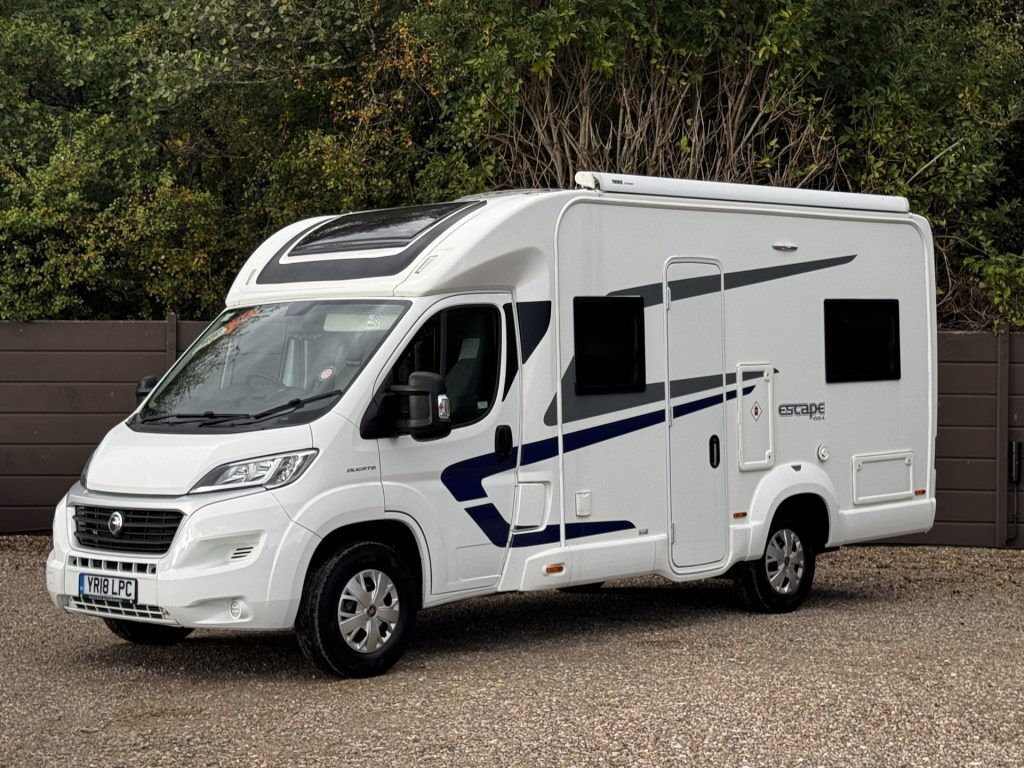 Swift Escape 664 2018