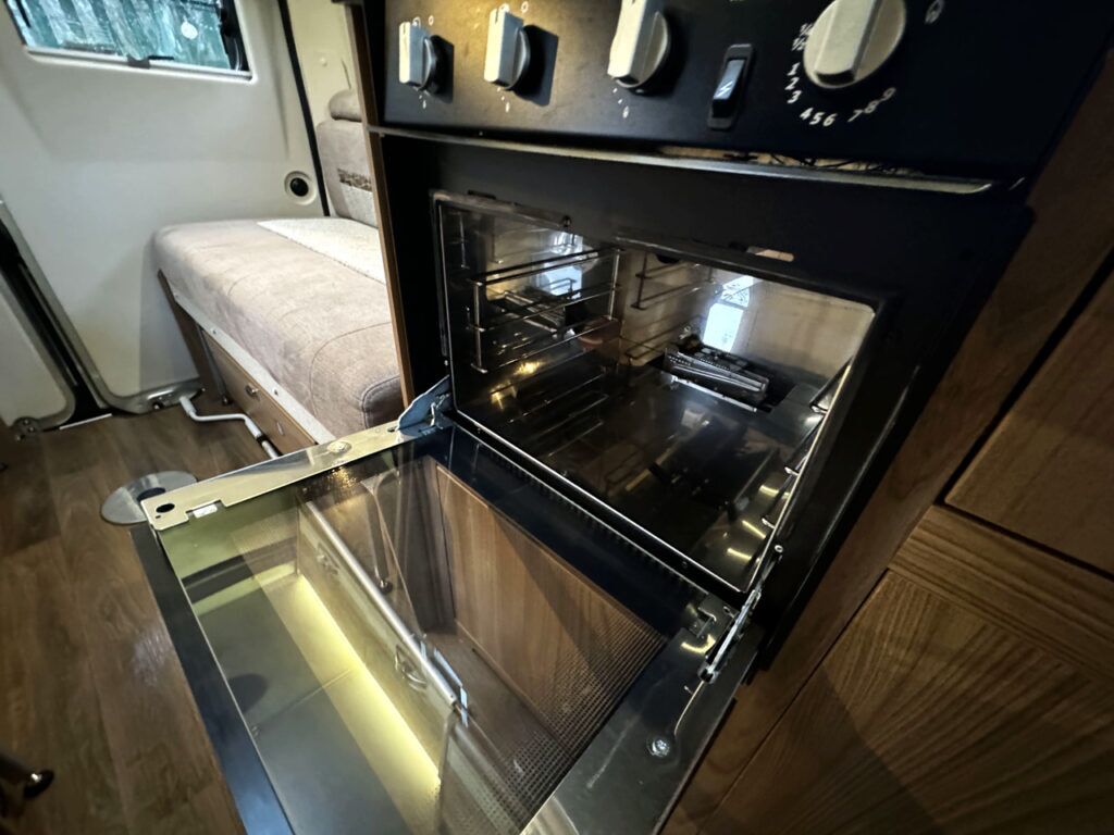 Swift Champagne 184