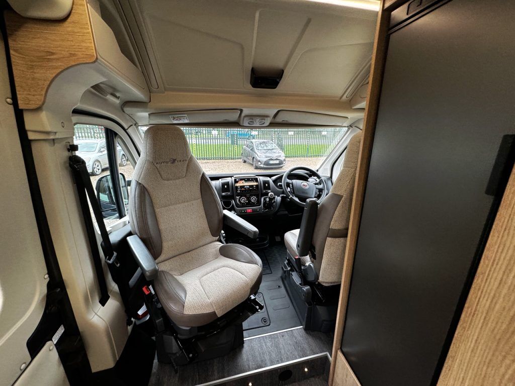 Auto-Trail V-Line 634 SE