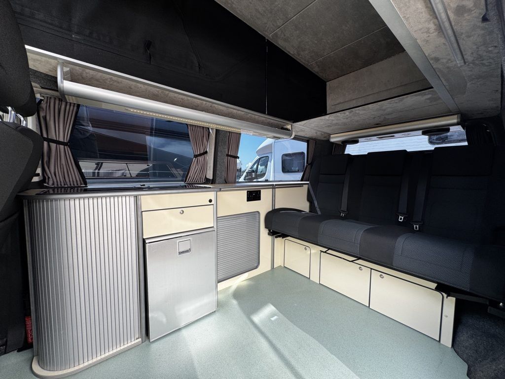 Volkswagen Customhaus T6 Highline LWB DSG 2017