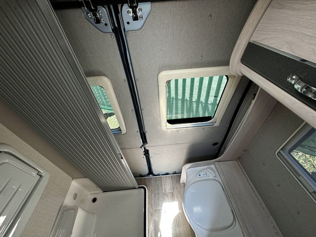 Auto-Sleepers Kemerton XL