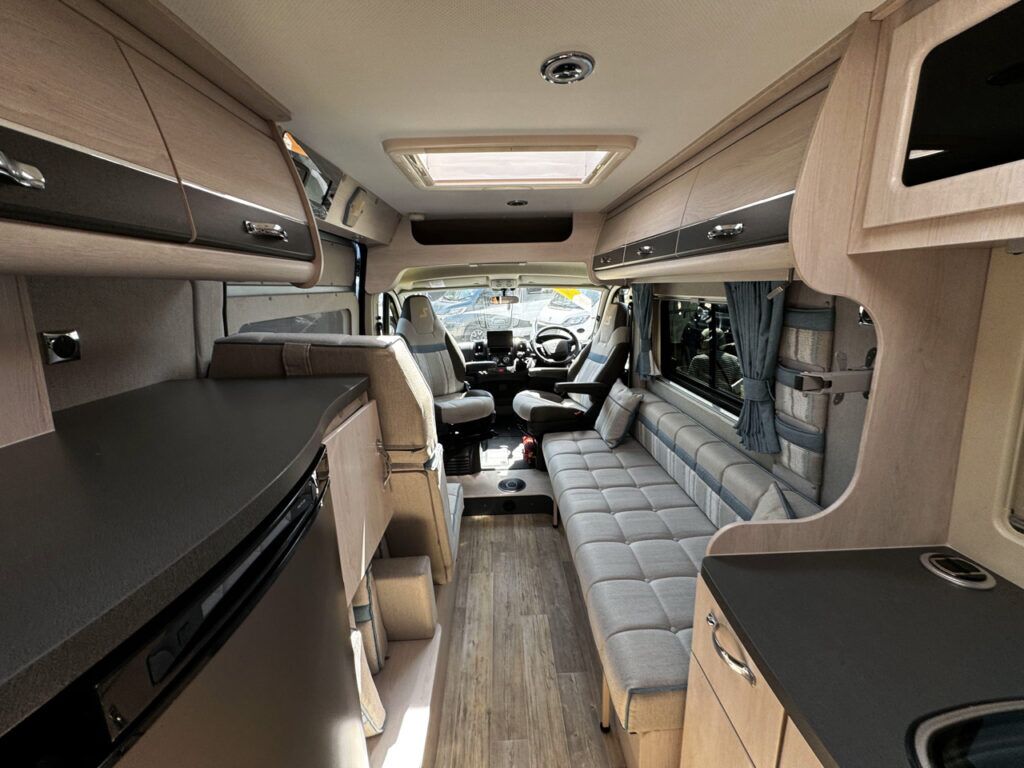 Auto-Sleepers Kemerton XL