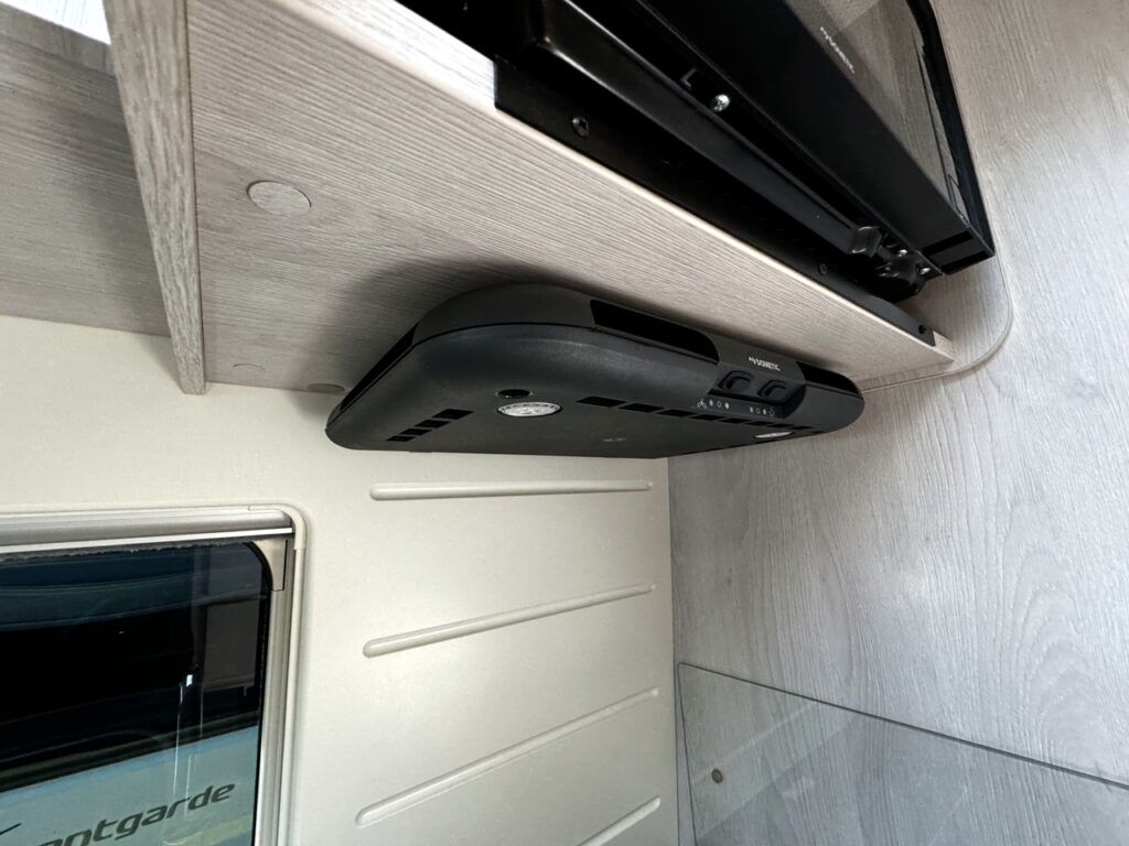 Auto-Sleepers Kemerton XL