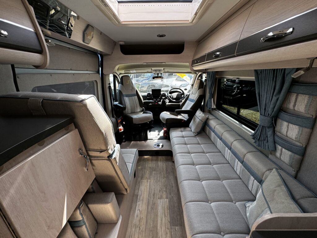 Auto-Sleepers Kemerton XL