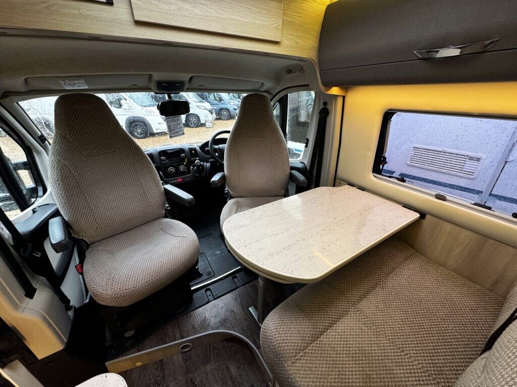 Trigano Tribute T-669