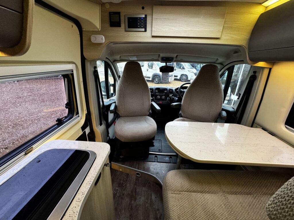 Trigano Tribute T-669