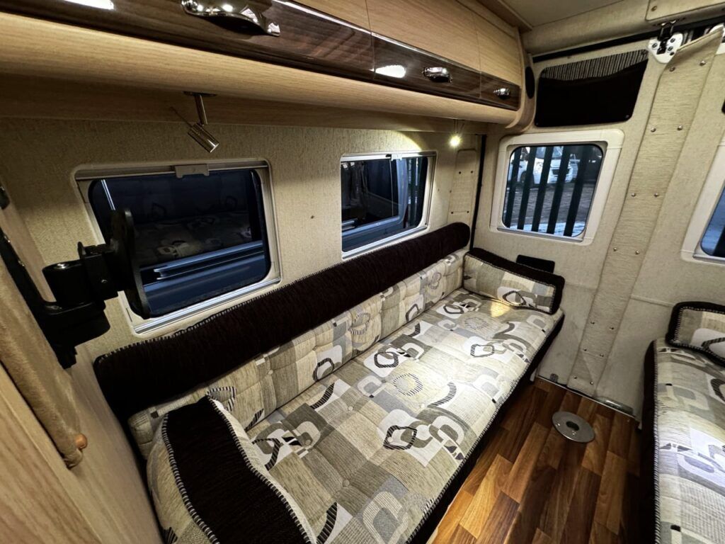 Auto-Sleepers Warwick XL