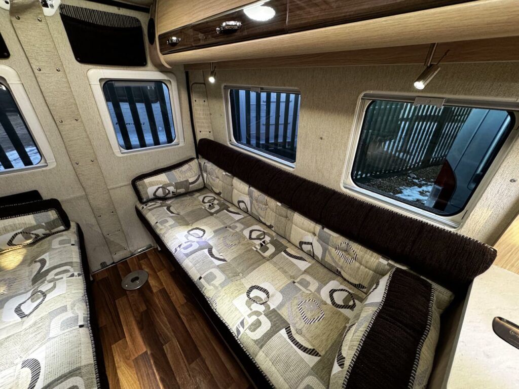 Auto-Sleepers Warwick XL