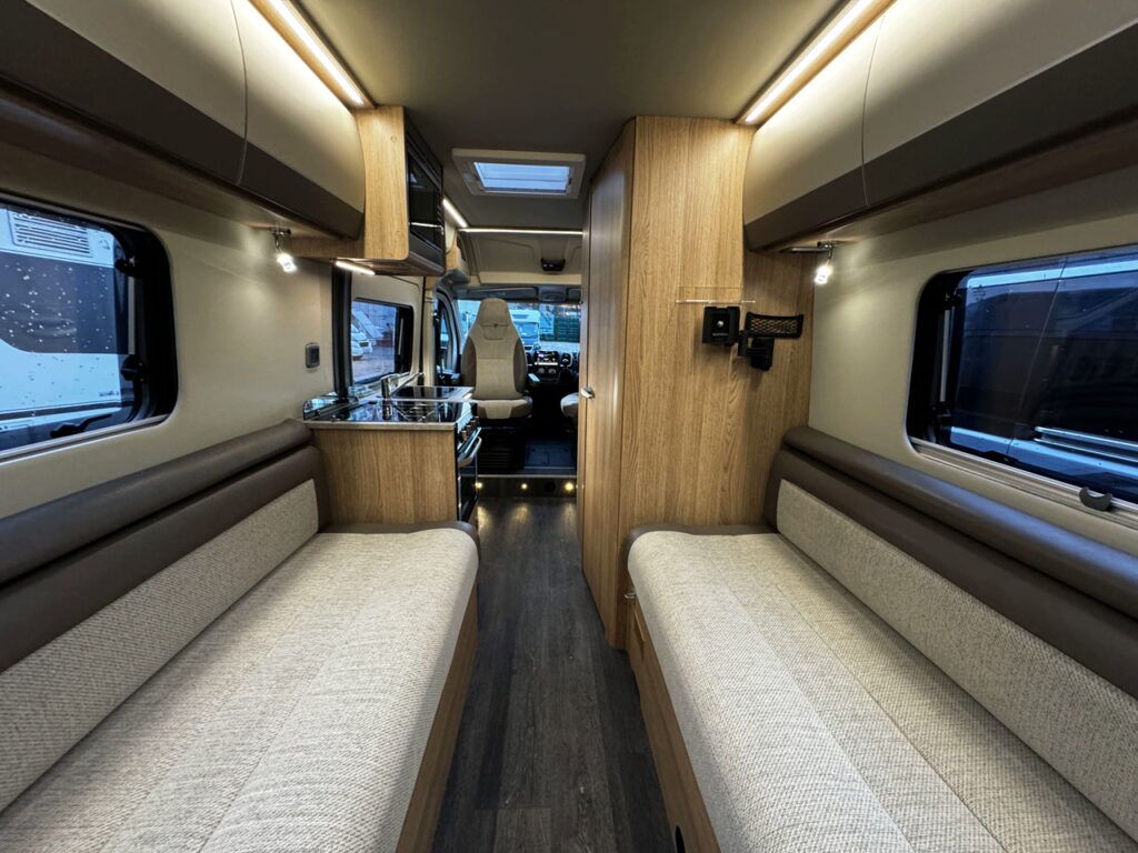 Auto-Trail V-Line 610 SE