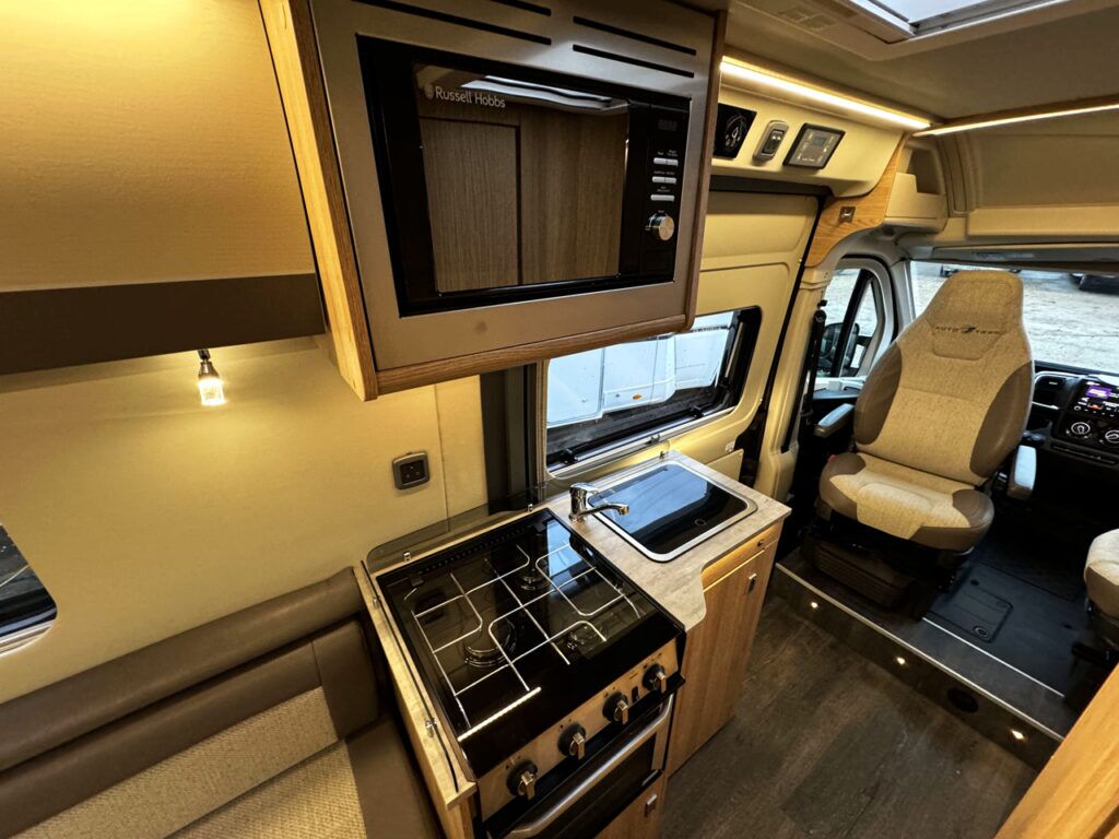 Auto-Trail V-Line 610 SE