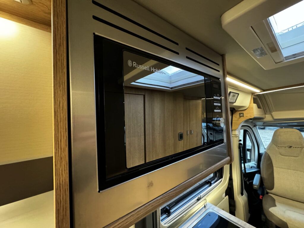 Auto-Trail V-Line 610 SE