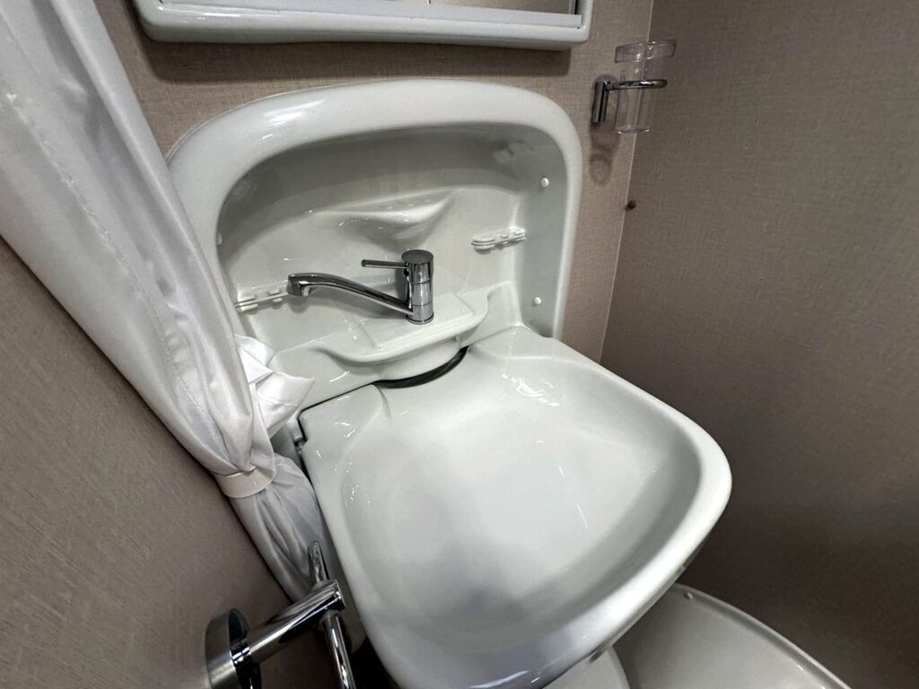 Auto-Sleepers Symbol