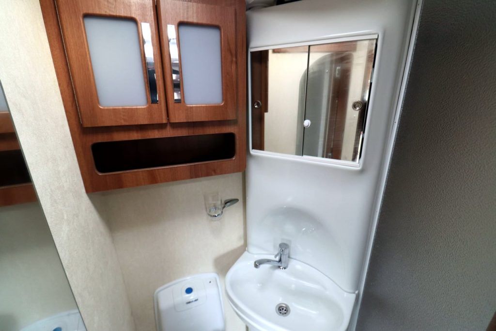 Auto-Sleeper Bourton