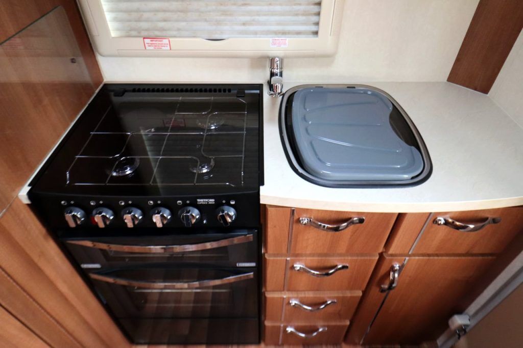 Auto-Sleeper Bourton