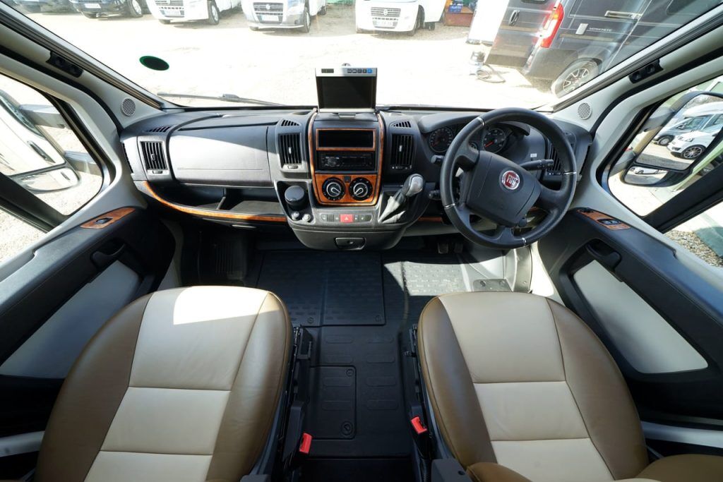 Burstner Ixeo Plus IT 875