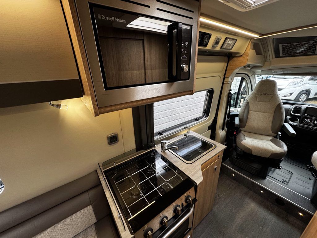 Auto-Trail V-Line 610 SE