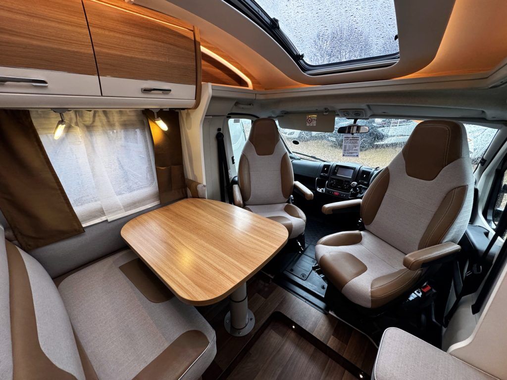 Dethleffs Advantage T611