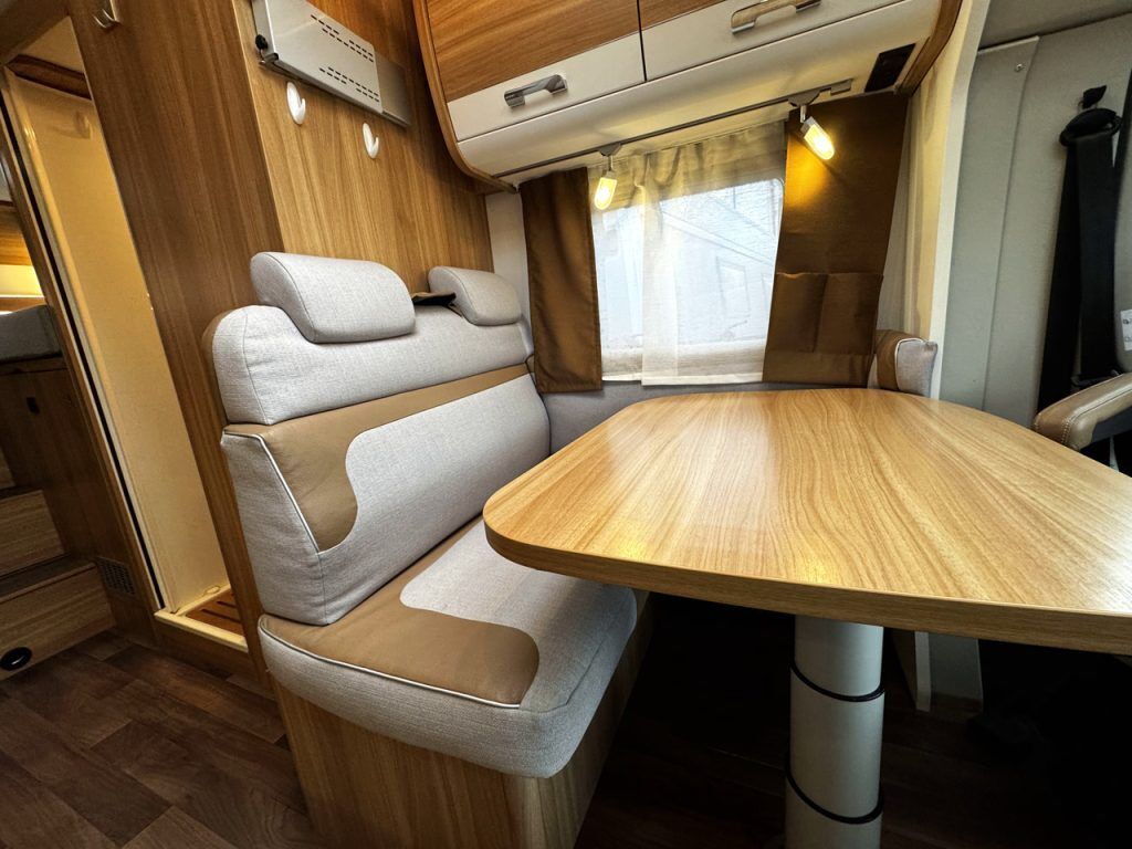 Dethleffs Advantage T611