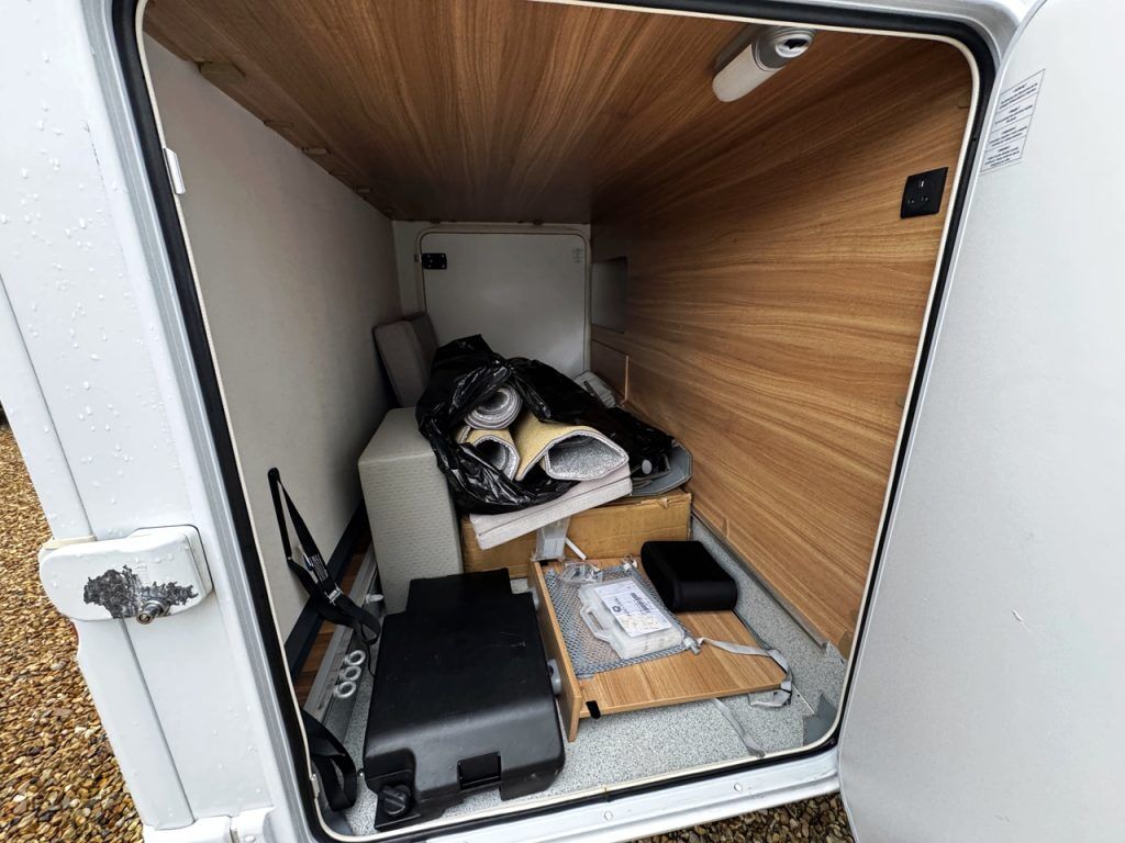 Dethleffs Advantage T611