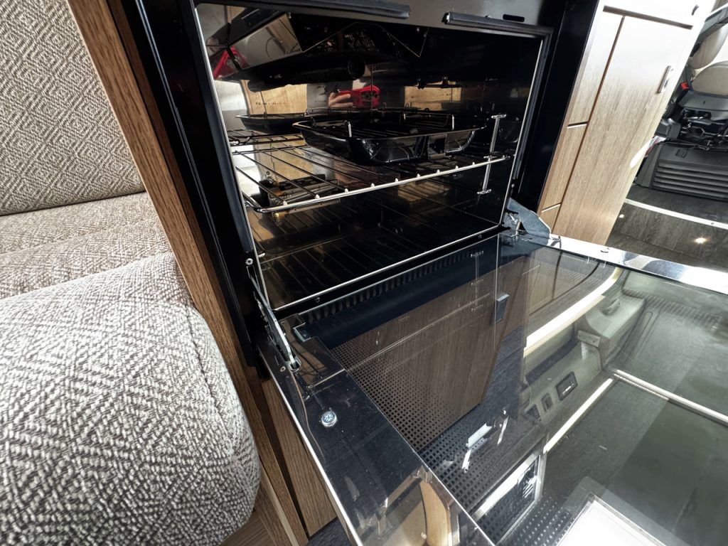 Auto-Trail V-Line 635 Sport