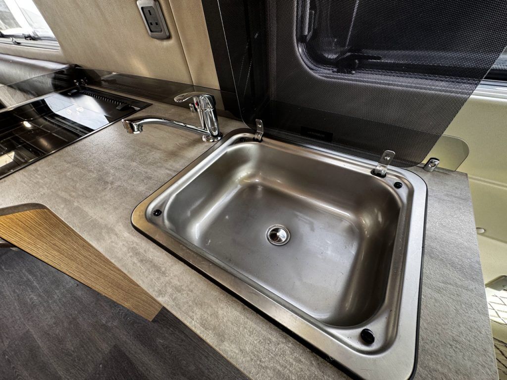 Auto-Trail V-Line 635 Sport