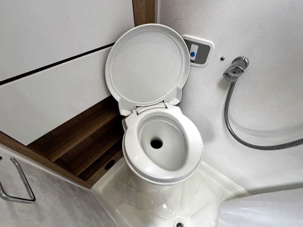 Auto-Trail V-Line 635 Sport