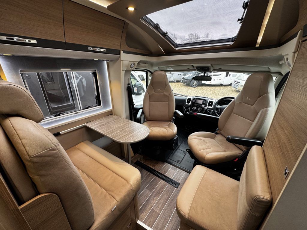 Adria Compact Supreme SLS