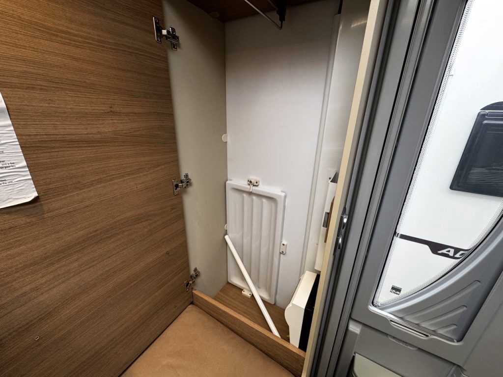 Adria Compact Supreme SLS