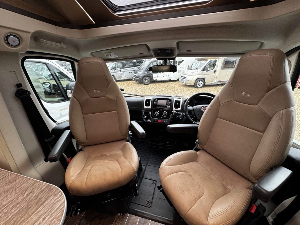 Adria Compact Supreme SLS