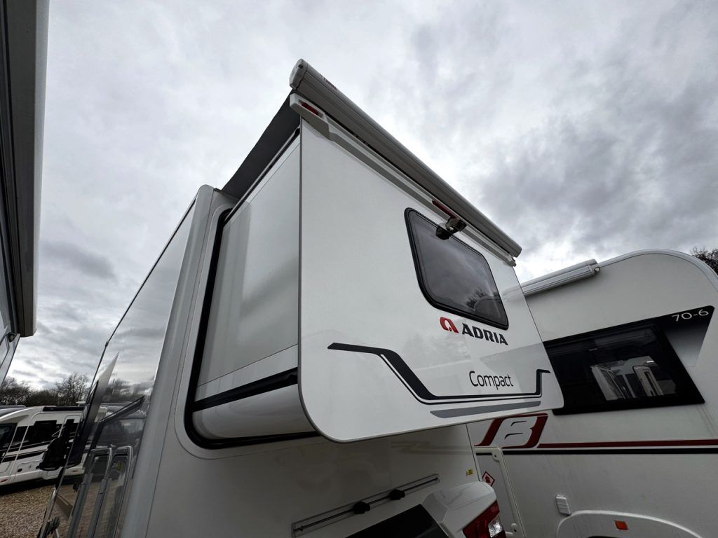 Adria Compact Supreme SLS