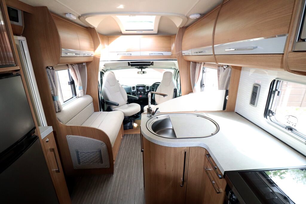 Auto-Trail Dakota