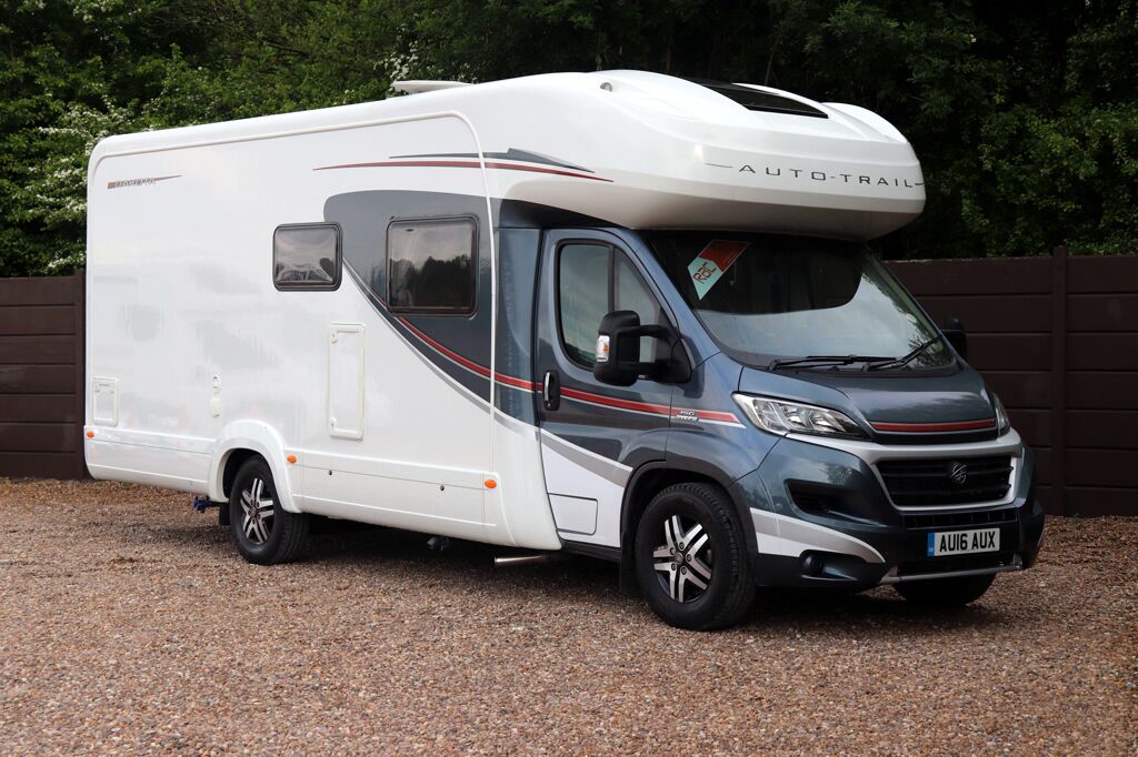 Auto-Trail Dakota
