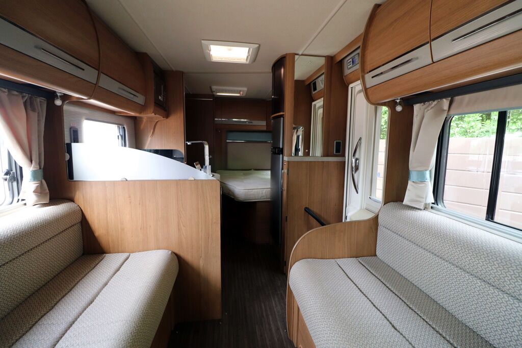 Auto-Trail Dakota