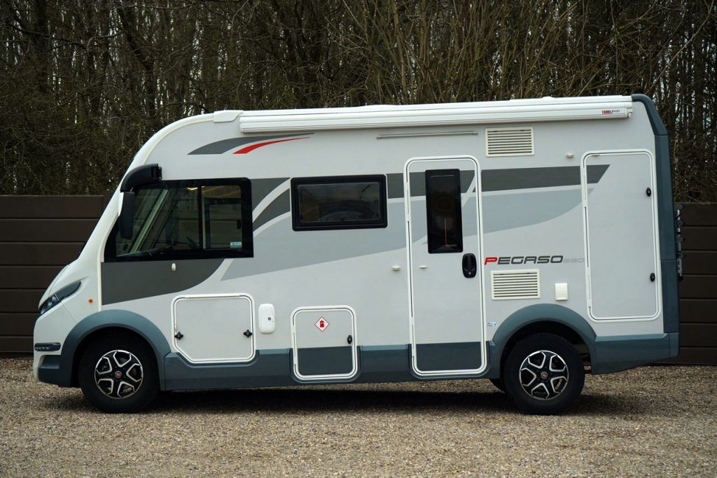 Roller Team Pegaso 590