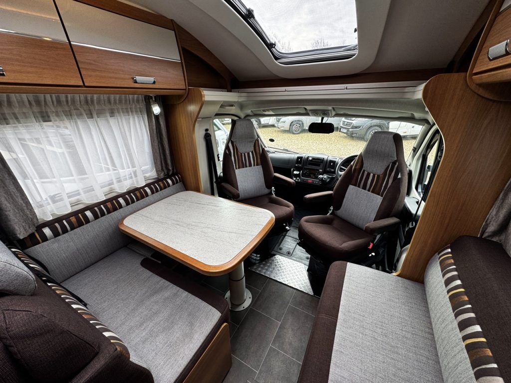 Dethleffs Esprit T7090