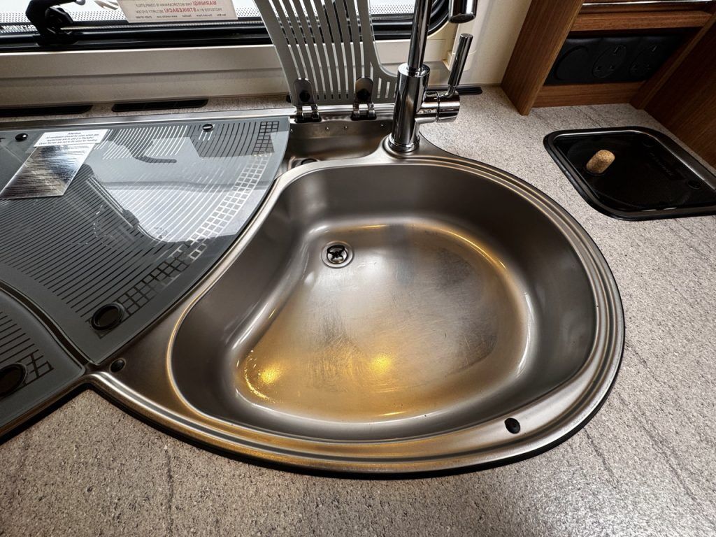 Dethleffs Esprit T7090