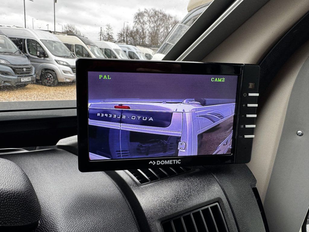 Auto-Sleepers Broadway EK