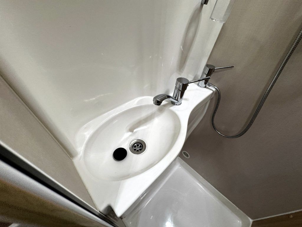 Auto-Sleepers Warwick XL