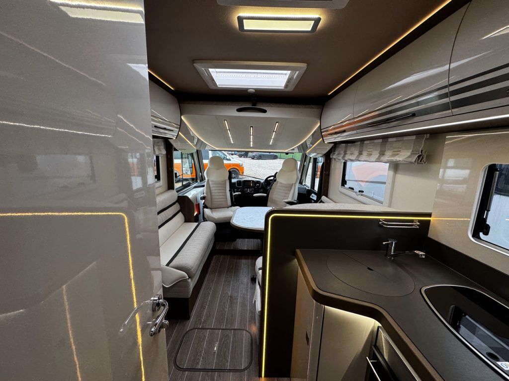 Roller Team Pegaso 590