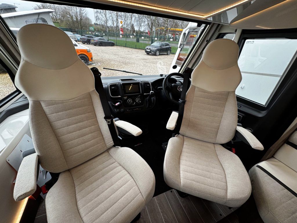 Roller Team Pegaso 590